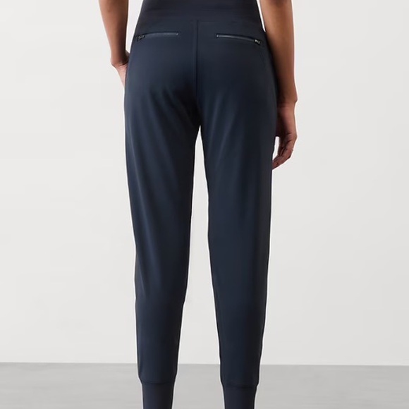 Athleta Women's Venice High Rise Joggers pants Navy Small Brand New Condition! S - Picture 4 of 5